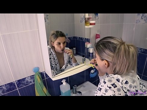 ❤️ פריצה עם צעירים בפיג'מה מסתיימים אוראלי בהצטיינות בתחת - לי שחור ️ פורנו fb אצלנו ﹏